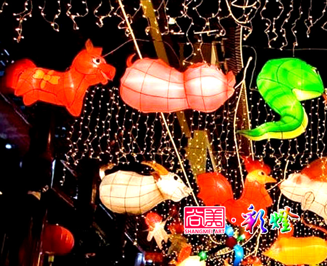 2016年9月12日成都崇州国庆举办灯会节